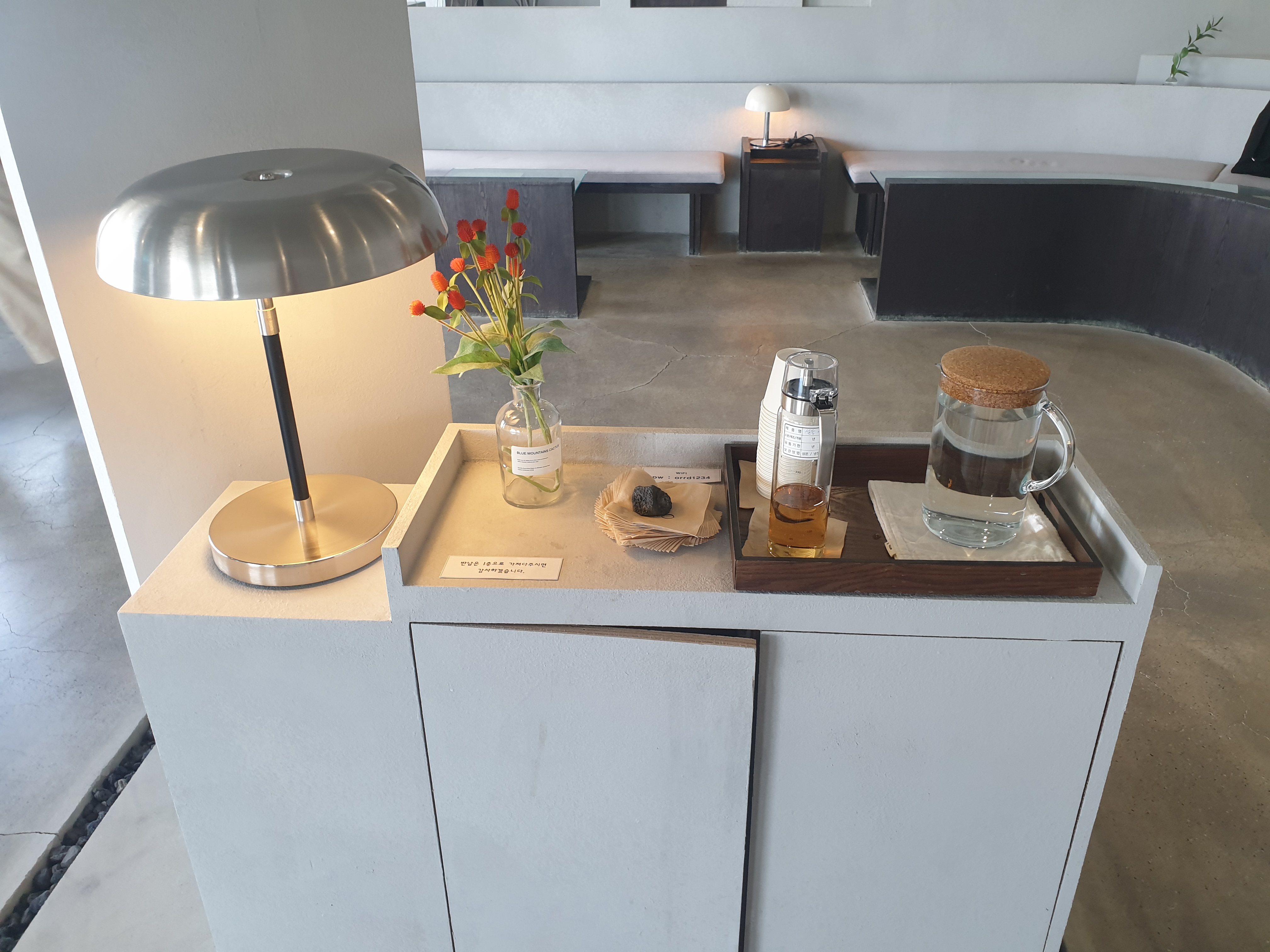 오르디 카페 내부