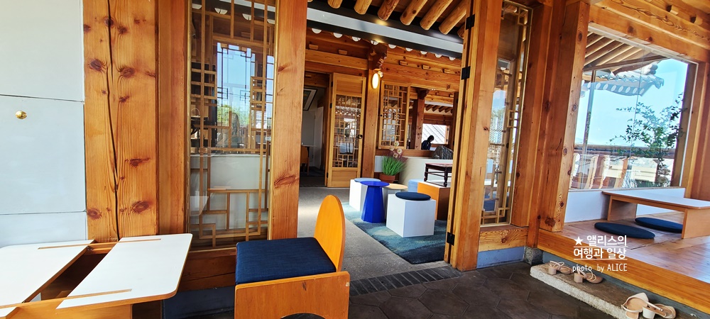 경주 황리단길 카페, 설월에서 즐기는 딸기케이크와 제주금귤에이드