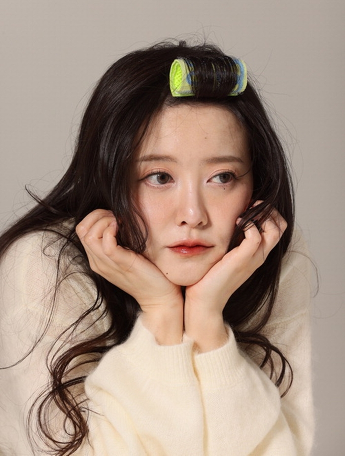 구혜선 헤어롤 '쿠롤' 면세점 입점 성공! 고가 논란 돌파한 벤처 사업가적 성공 비결 심층 분석