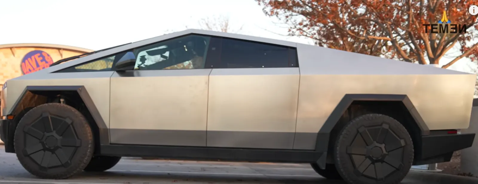 테슬라-사이버트럭