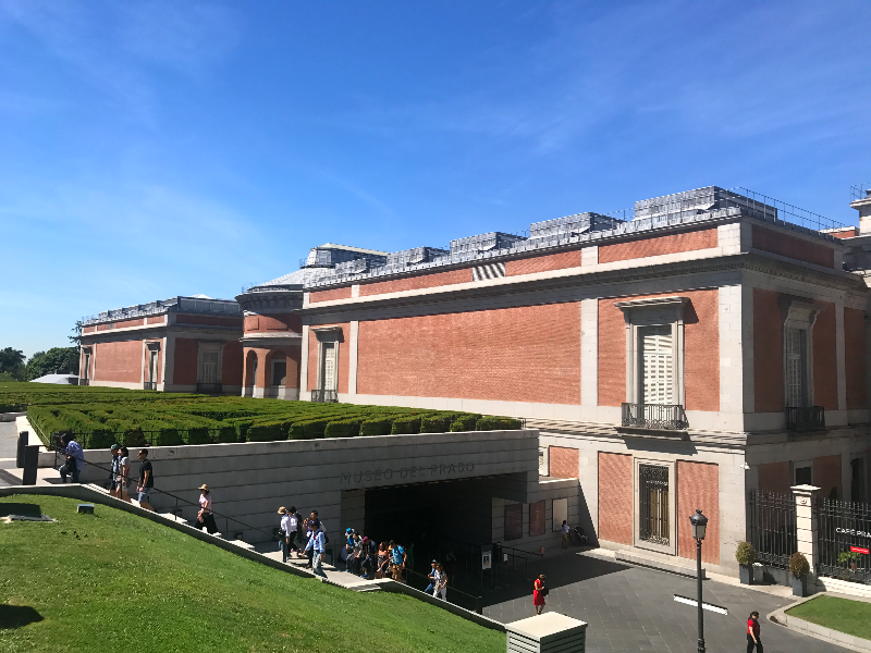 프라도 미술관 입구