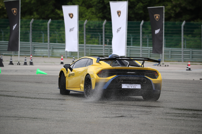 람보르기니 우루스·우라칸 타보니