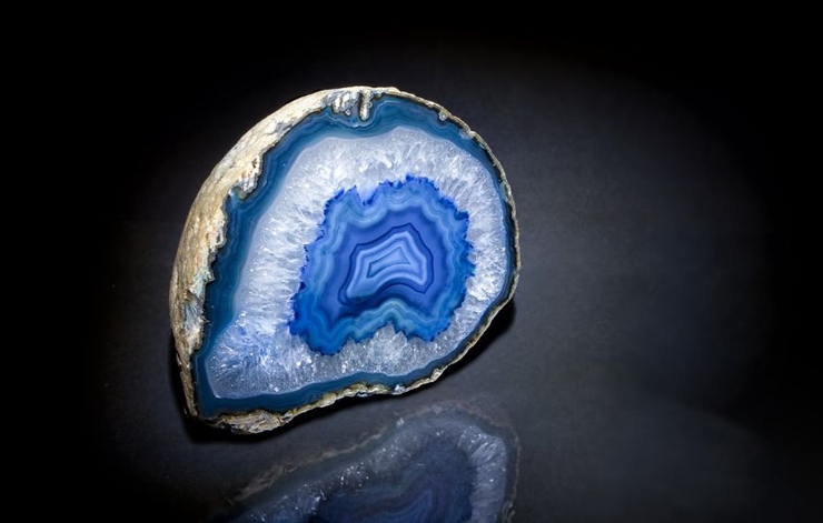 아시아-희귀광물