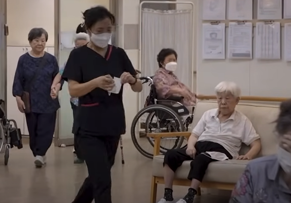 요양보조사 및 요양보호사 이미지 사진