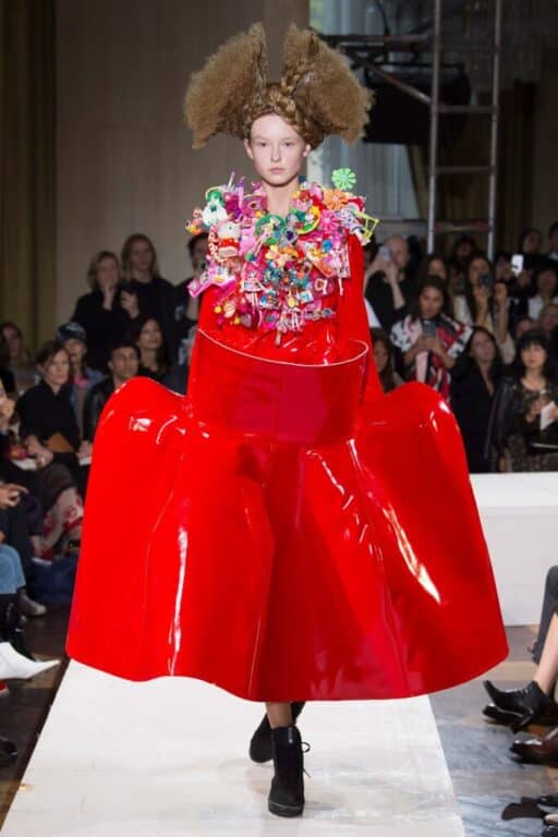 아방가르드 패션