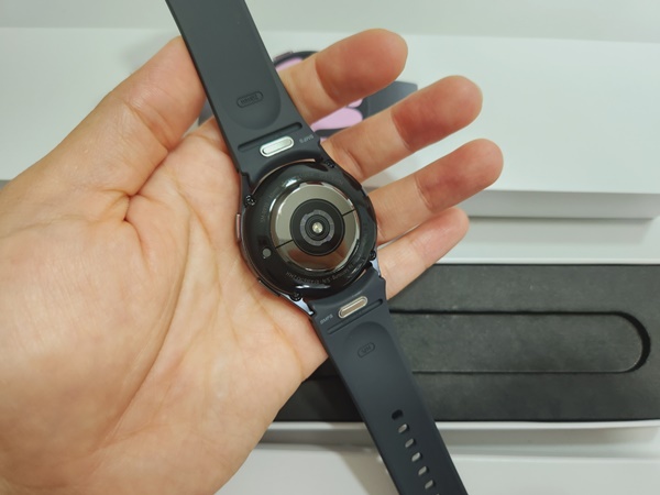 갤럭시 워치6 40mm 그라파이트 가격 기능