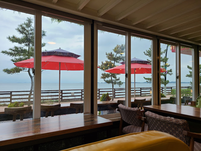 카페 설렘
제부도 바다 앞 카페