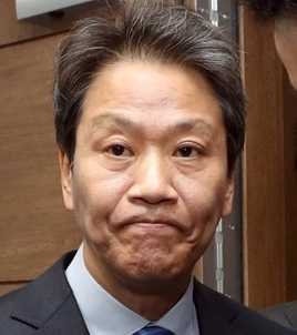 임종석 탈당 철회 민주당 남기로 한 이유 &amp;#124; 임종석 프로필 나이 고향 주사파 경력