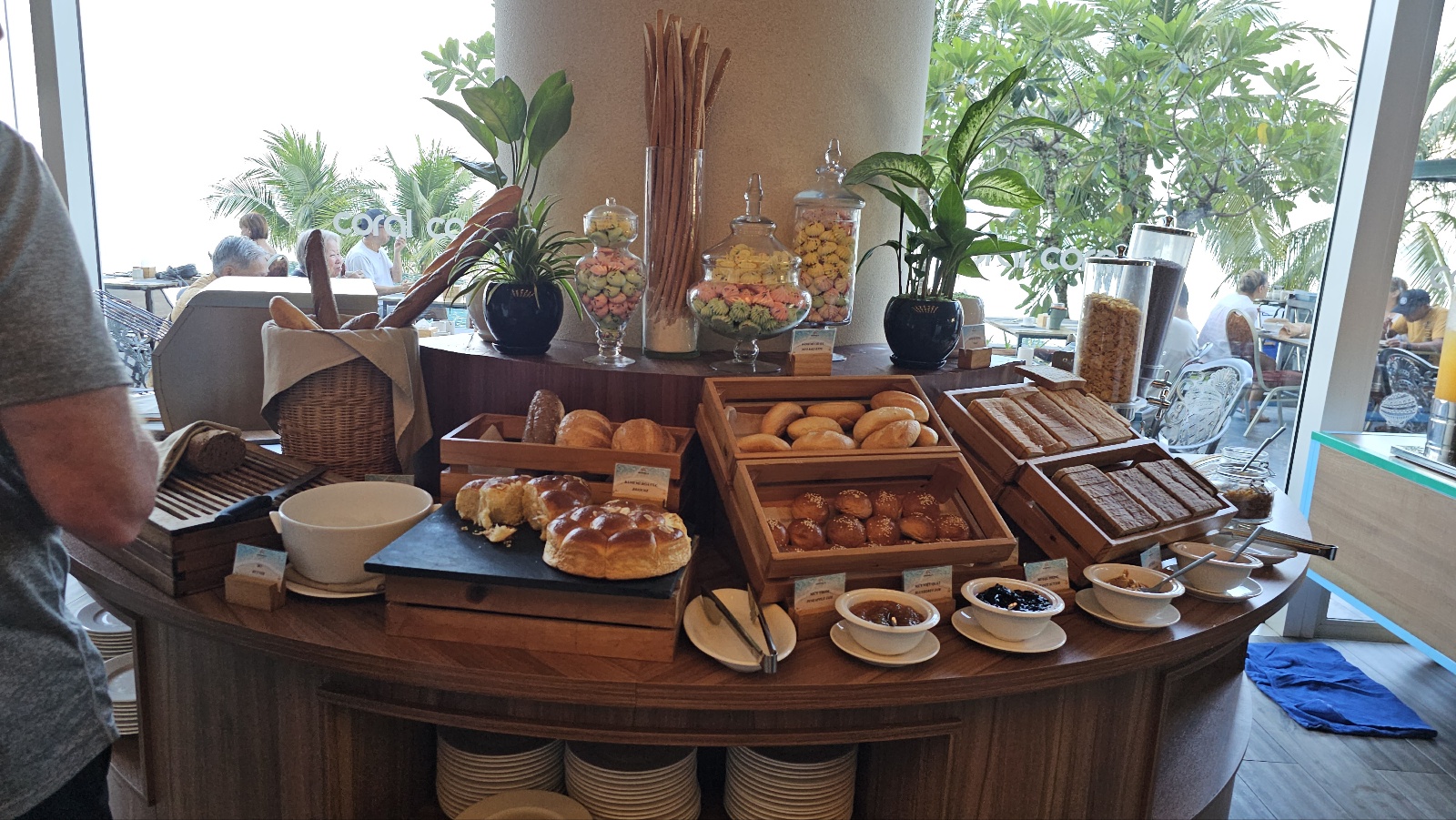 SEASHELLS 호텔 후기 (체크인&#44; 객실&#44; 조식)