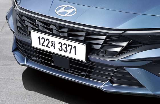 더 뉴 아반떼 하이브리드 전면상세