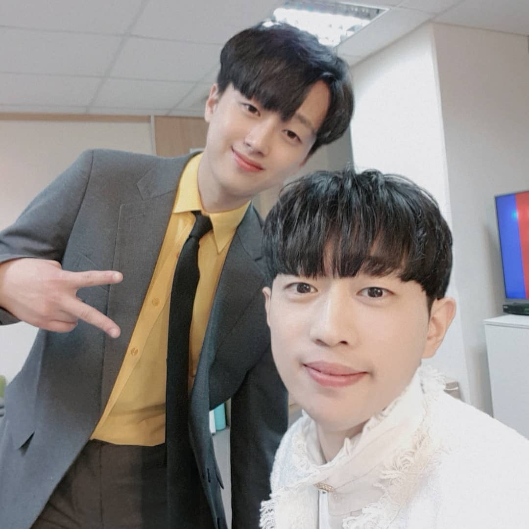 이찬원 나이, 콘서트, 팬카페, 키, 몸무게, 고향, 가족, 노래 학력 이찬원의 선물