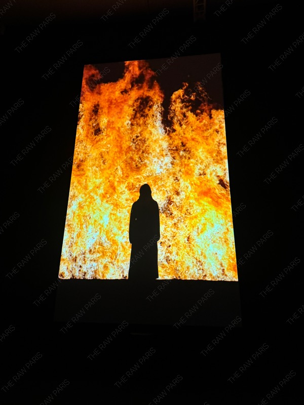 물, 불, 죽음 같은 원초적 요소를 사용한 비디오 아트 _ Bill Viola