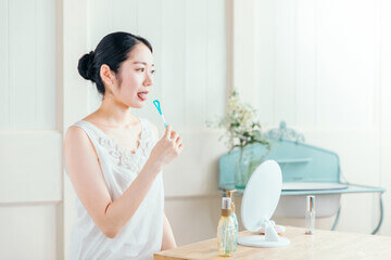 편도결석 빼는법, 집에서 빼는법 및 예방법을 알아봤습니다. 집에서 편도결석 빼는법과 병원에서는 편도결석을 어떻게 제거하는지 참고하시기 바랍니다.