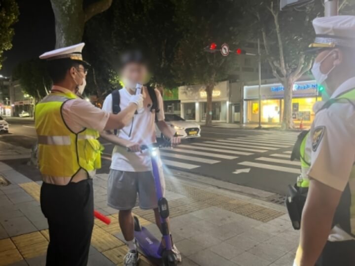 전동킥보드-음주단속모습