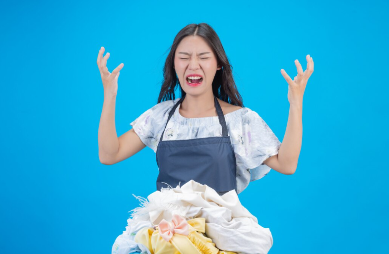 장마철 빨래 냄새 발생 시 대처 방법