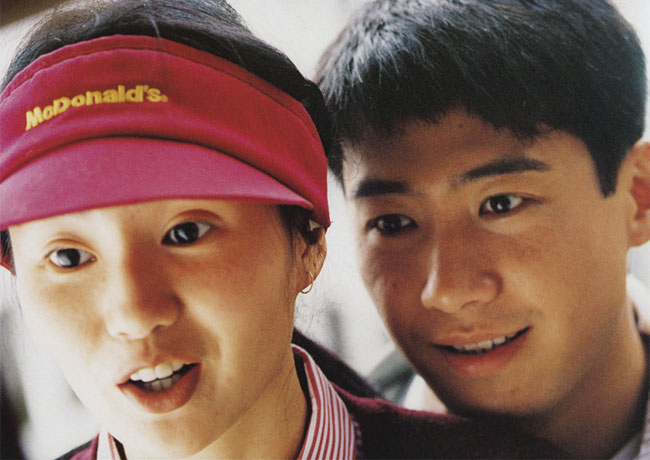 영화 첨밀밀 명장면, 맥도날드 모자를 쓴 여주인공과 남주인공의 첫 만남