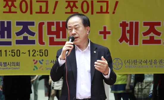 김용호 프로필 나이 고향 학력 경력 | 김용호 시의원 저출산 대책 쪼이고 댄스 논란 이유