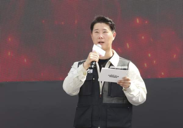 삼성전자 노조위원장 경고: 성과급 15% 요구, 45조 원의 진실은? 이재명 대통령 경고와 파업 손실 분석