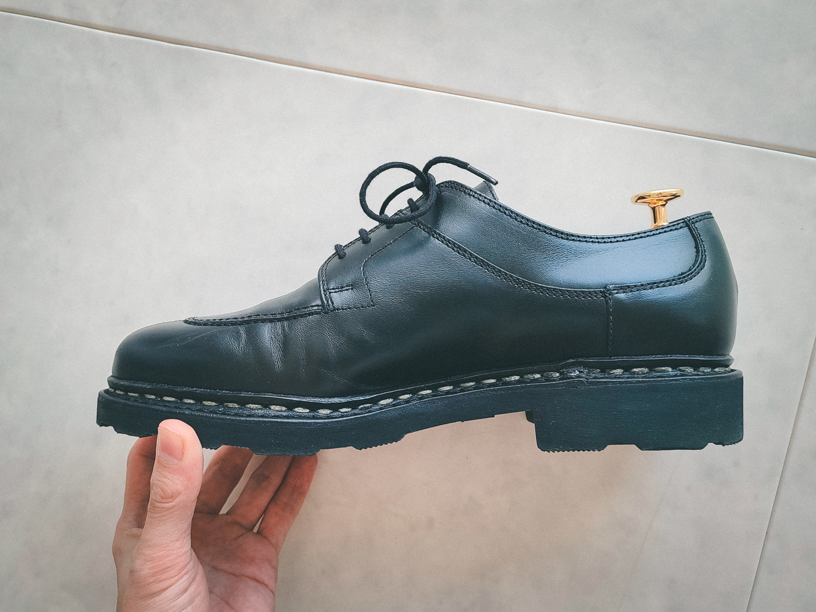 투박하지만 예쁜 실루엣