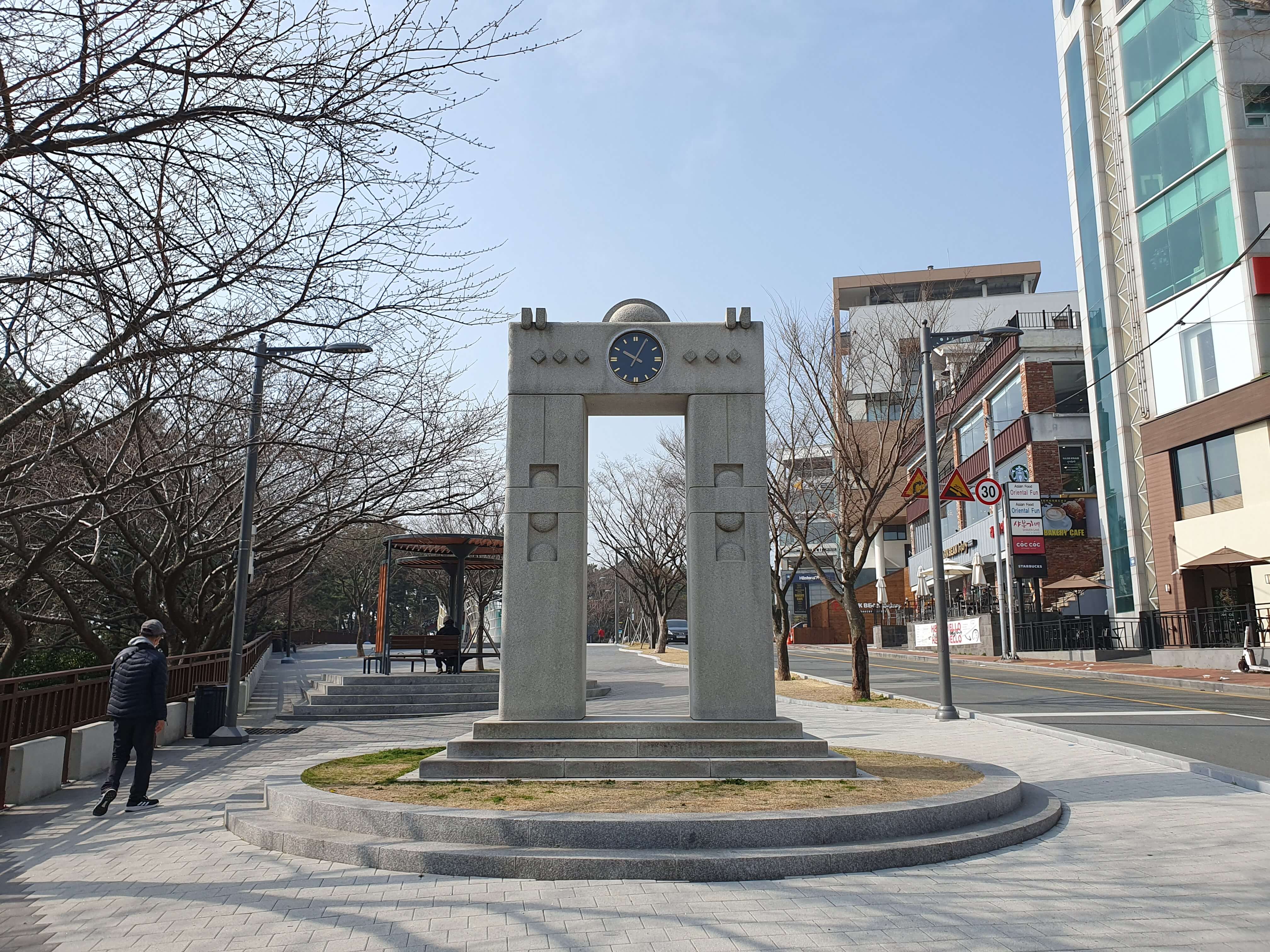 해월정 공영주차장(해운대 달맞이고개) 조형물