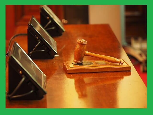 의회-회의-망치