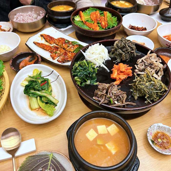 생생정보 산채정식 맛집