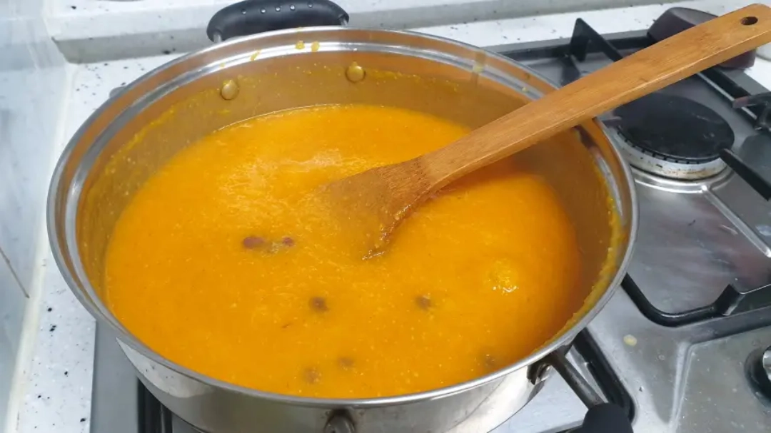 호박죽에 팥 넣기