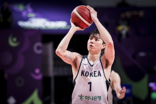 FIBA 아시안컵 8강전 MVP 문정현 이현중 여준석 하윤기 안준호감독 라이벌전