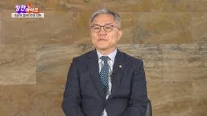 최강욱 광복절 특별사면 복권