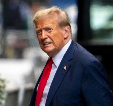 트럼프 프로필 나이 지지율 재판 상황