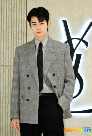 차은우 근황 포착 &amp;#124; 130억 세금 완납