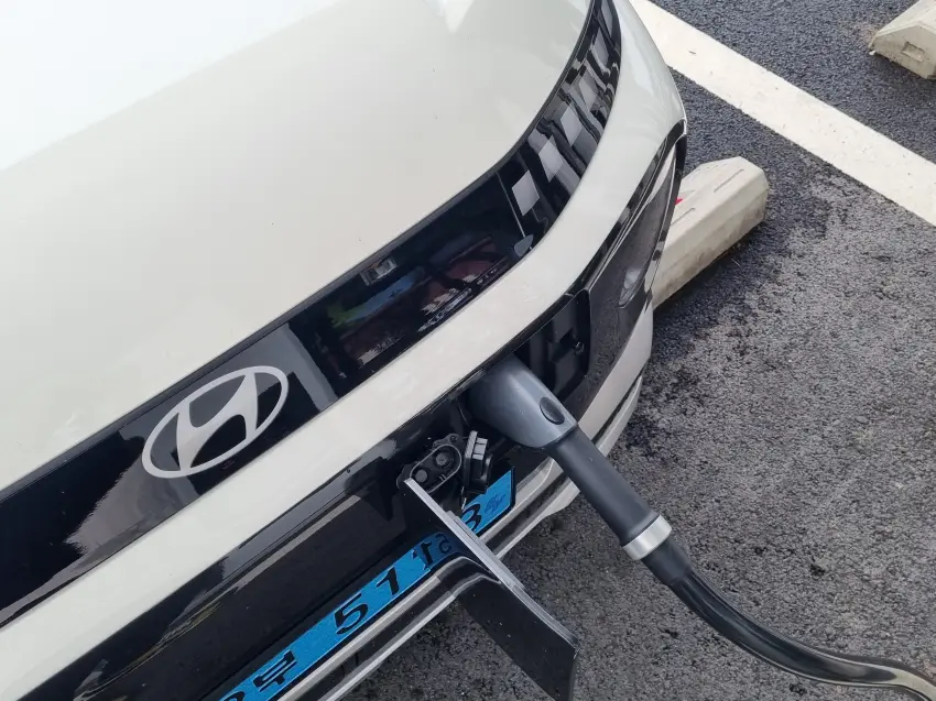 집 나온 김에 초록빛으로 힐링도 하고 배터리도 채우고 들어갑니다.