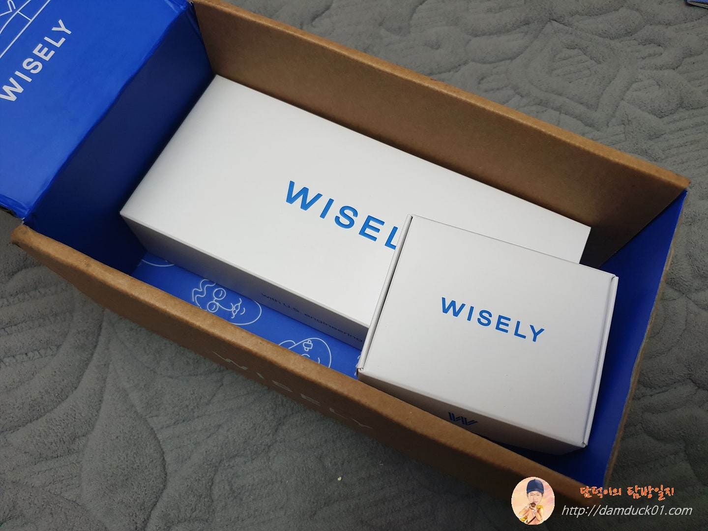 와이즐리 면도기와 PRO 면도날 그리고 SENS 면도날