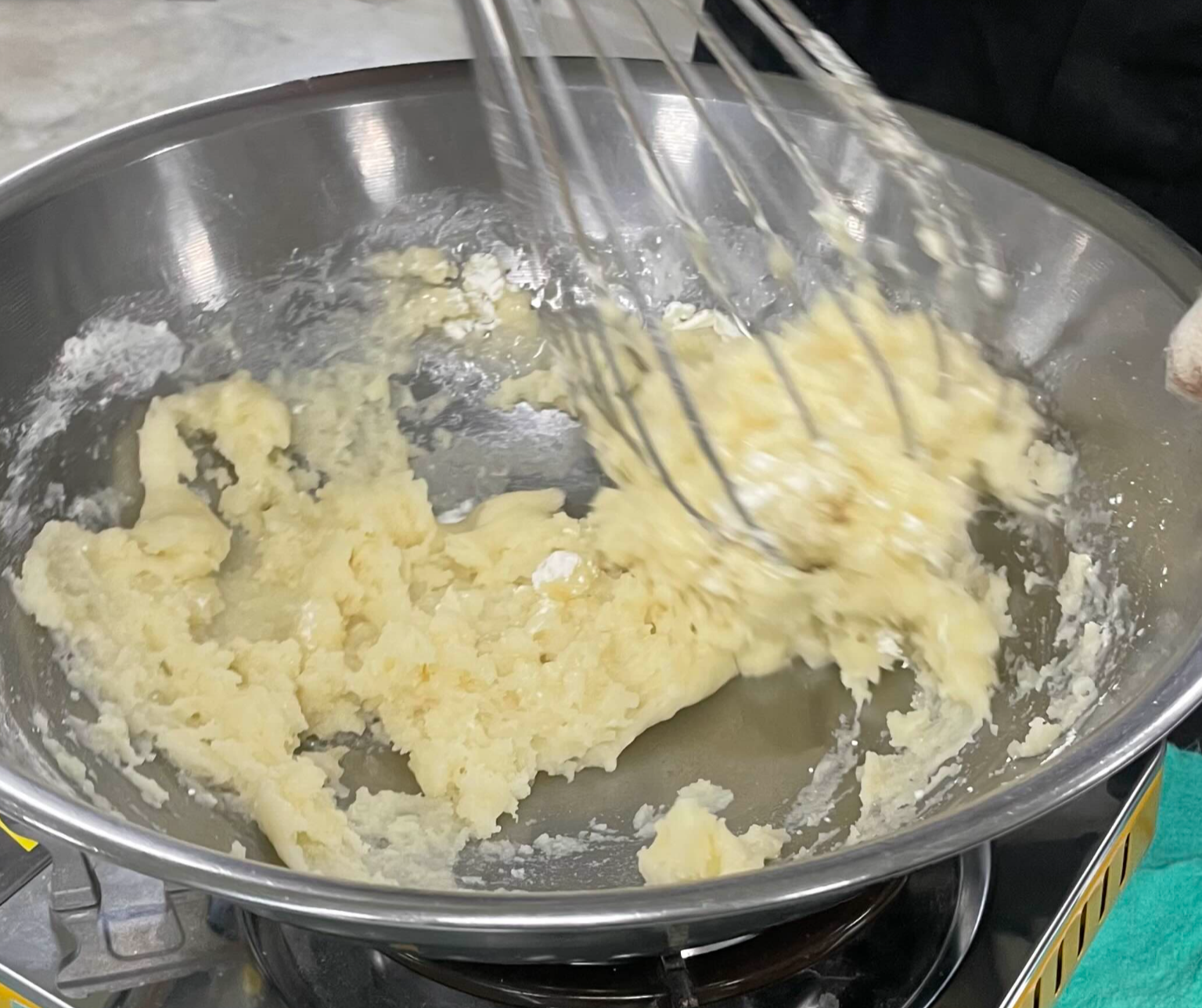 슈 만들기 레시피 핵심 비법