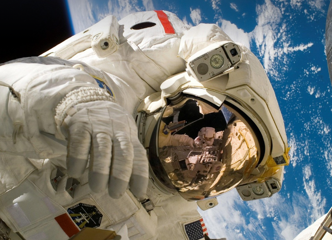 우주에서의 대체 단백질: 우주 식량의 새로운 챕터