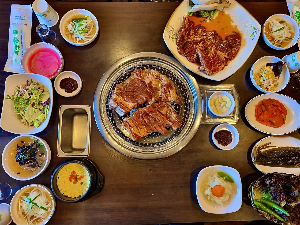 고향마을숯불돼지갈비