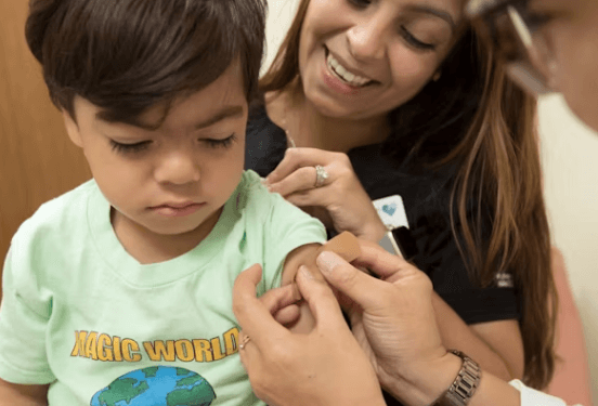 2025년 독감·코로나19 예방접종: 접종 시기&#44; 대상&#44; 주의사항