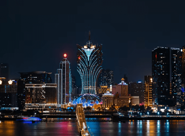 마카오 자유여행 꿀팁 - 공연&middot;야경&middot;호텔까지 한눈에 정리!