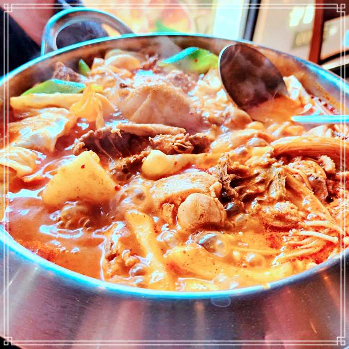 고기서 만나 관악, 신림 투움바 로제 닭볶음탕 맛집