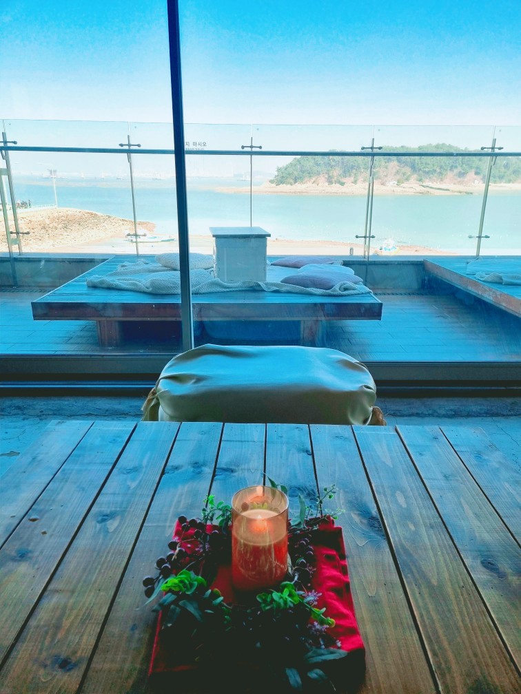 인천 영종도 가볼만한곳: 블루리본 오션뷰 디저트 카페 바다앞농장