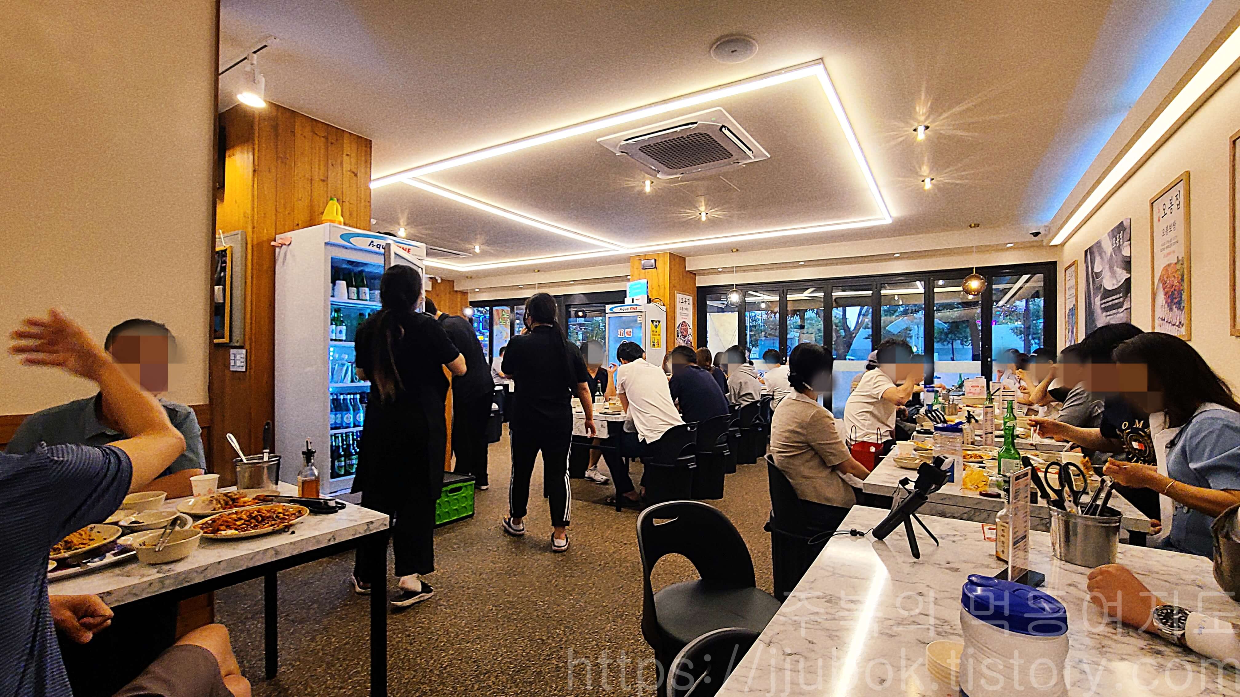 오봉집-인천-계산점-내부-분위기-2