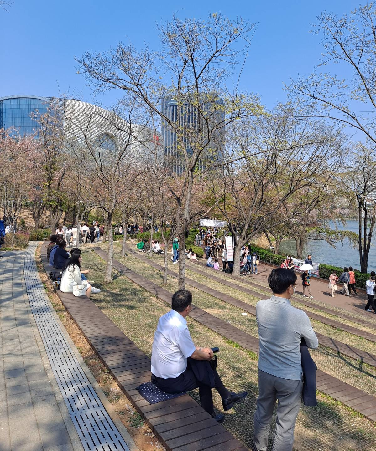 석촌호수 동호 벤치