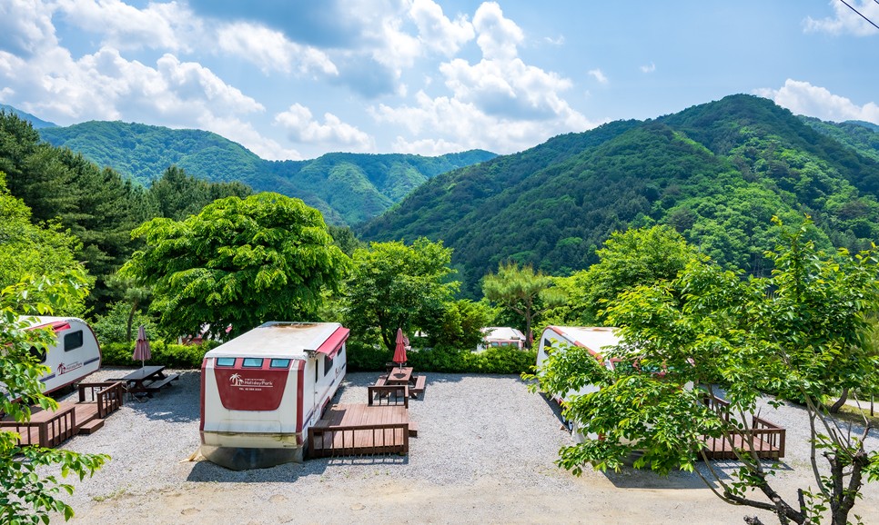 가평 명지산 카라반 글램핑장 (카라반 스위트)
