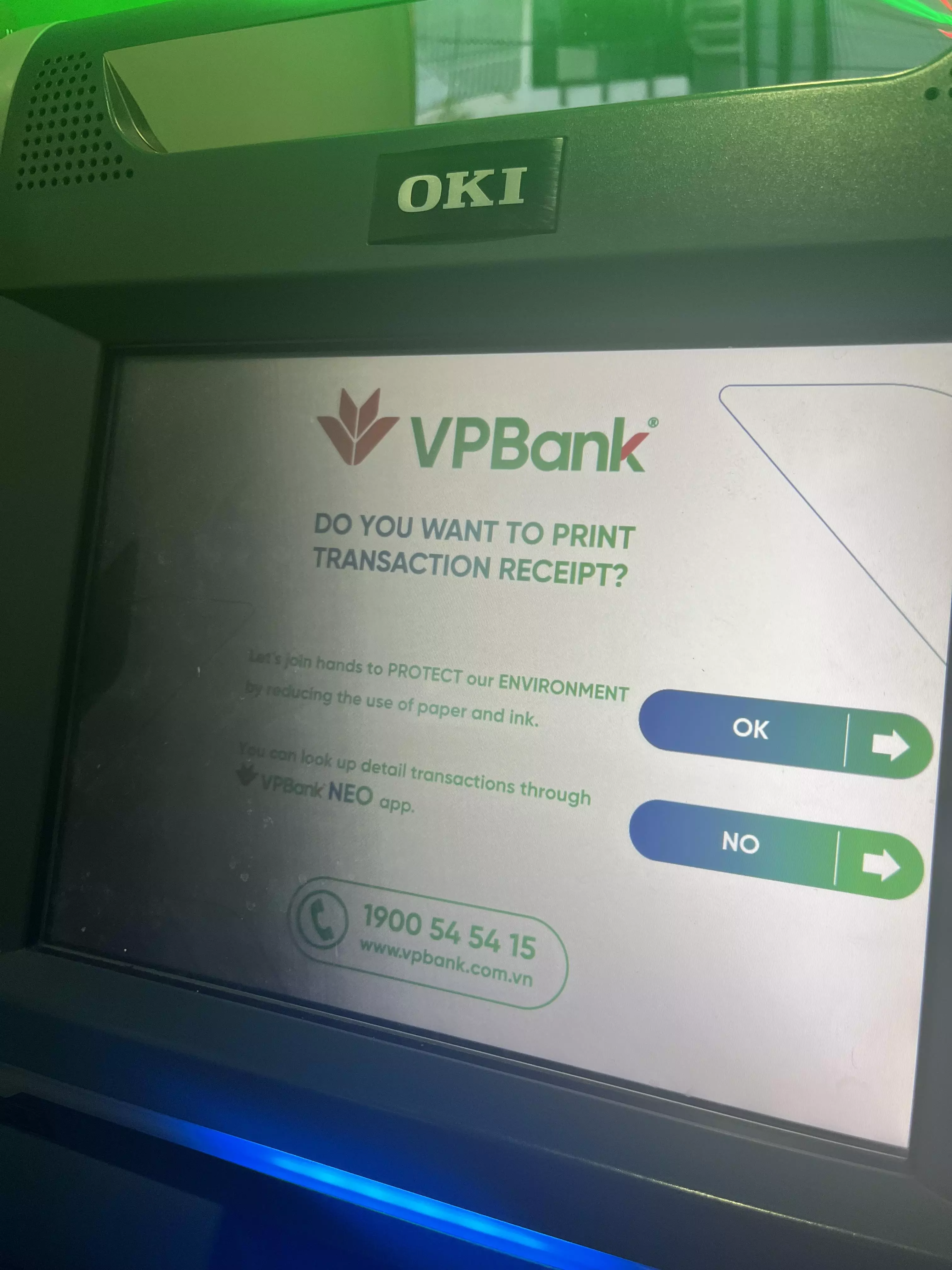 VPBank ATM 영수증 선택 화면