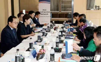 회의 개회사 인사 의제 소개 시간 안내 진행 멘트 정석_14