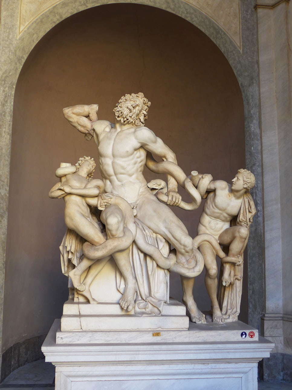 헬리니즘-라오콘-동상