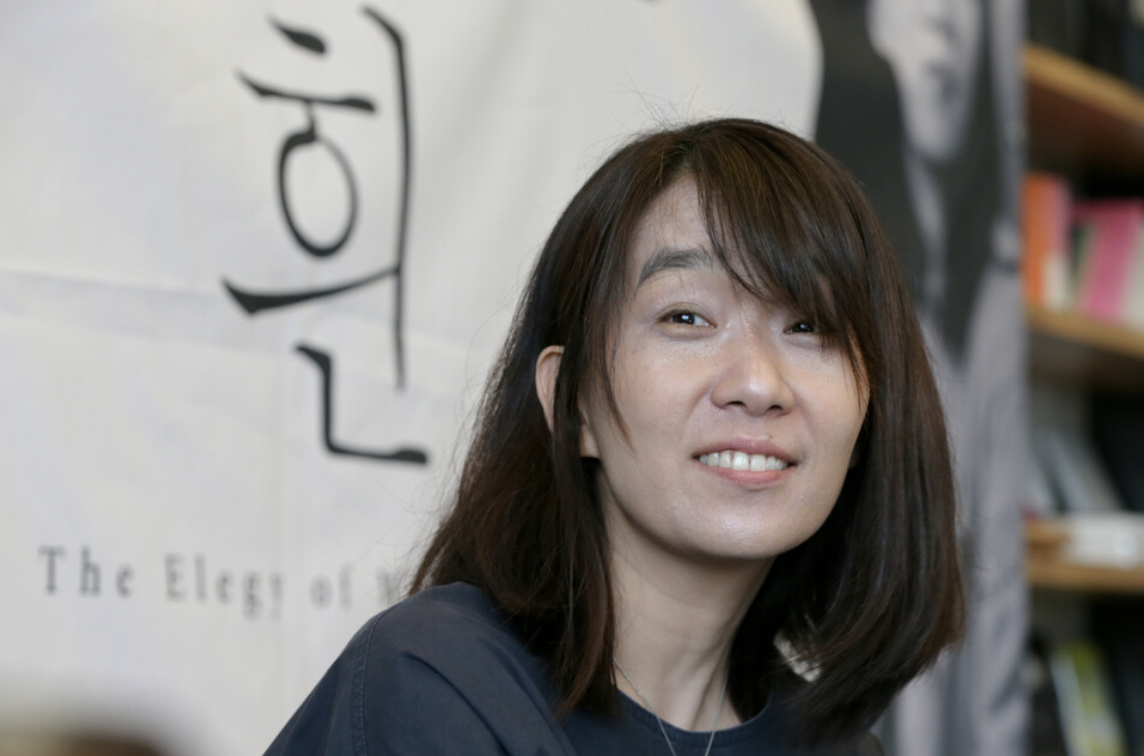 한강-작가(소설가)