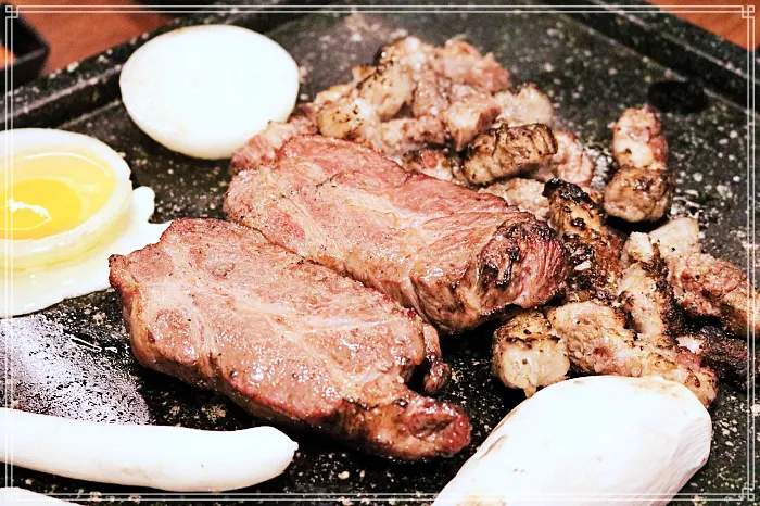 마곡, 발산 맛집 매일 만육천번 수제 칼집! 볏짚 꽃삼겹 구이