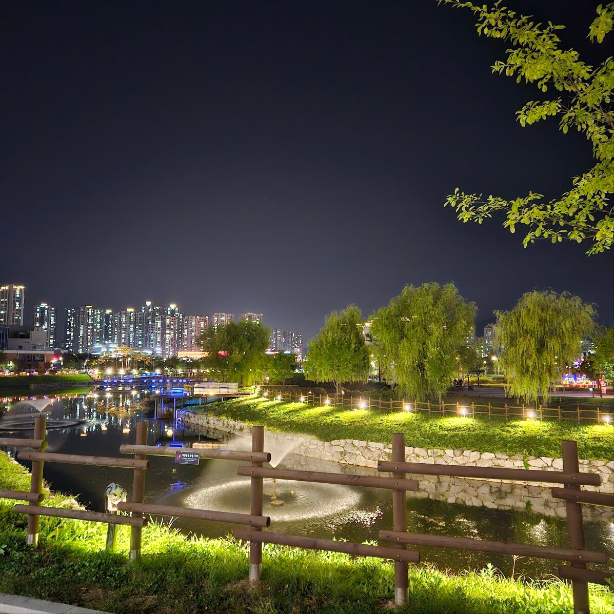 옥정호수공원, 낮과 밤이 다른 도심 속 힐링 산책 코스