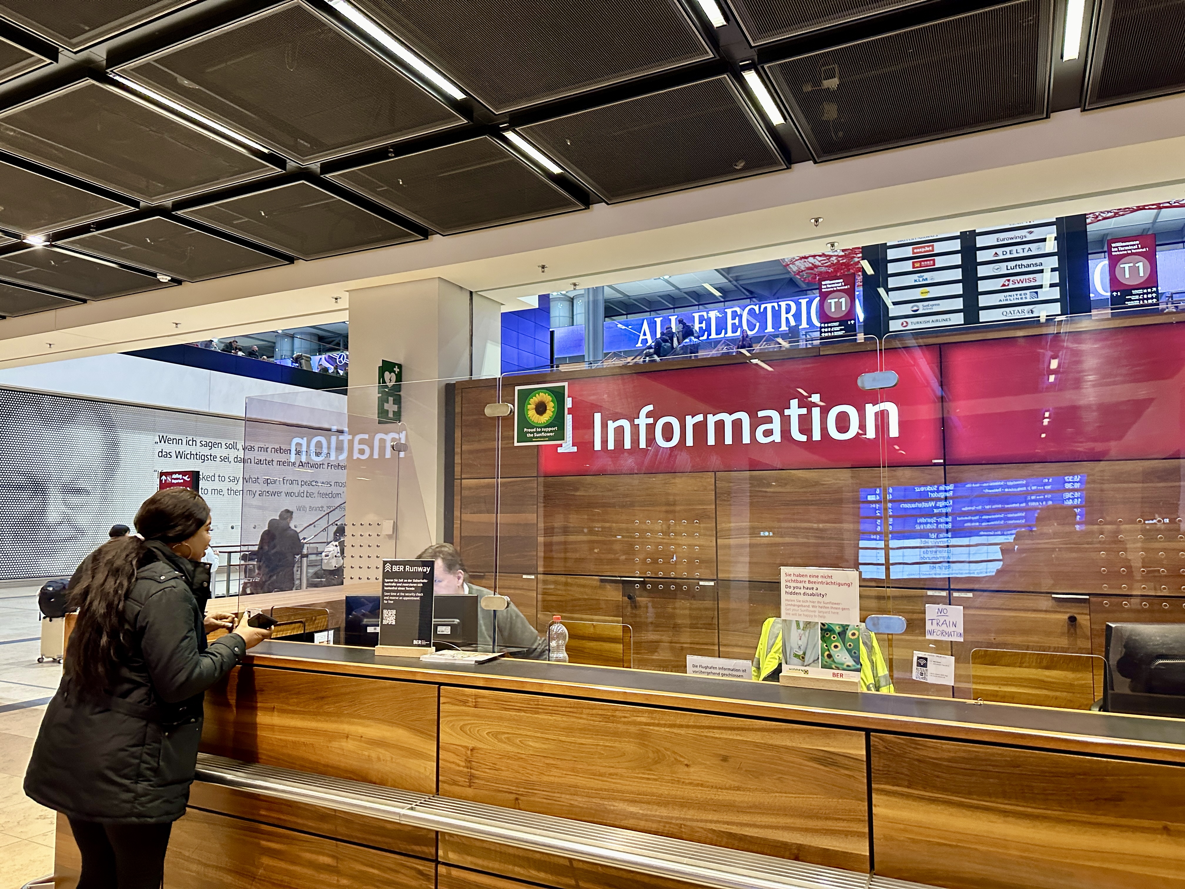 베를린 공항 인포메이션